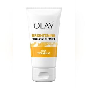 $6 When Bundled | Olay Brightening Exfoliating Cleanser Vitamin C Face Wash